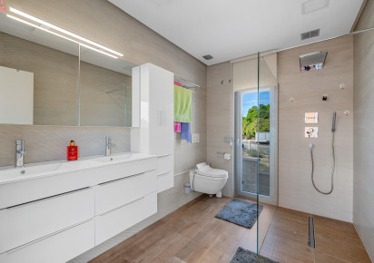 Resale · Villa · Benijofar