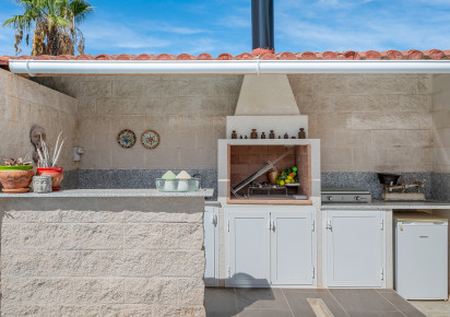 Resale · Villa · Benijofar