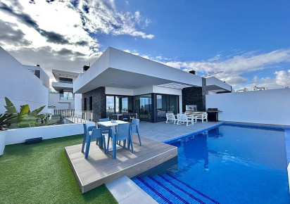 Resale · Villa · Ciudad Quesada