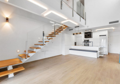 Resale · Villa / Detached · Benijofar