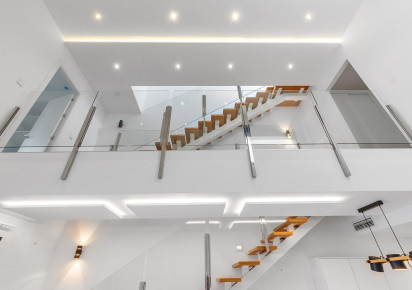 Resale · Villa / Detached · Benijofar