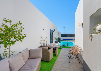 Resale · Villa · Fortuna · Urbanizacion Las Kalendas