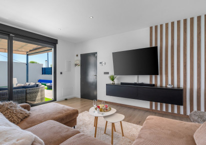 Resale · Villa · Fortuna · Urbanizacion Las Kalendas