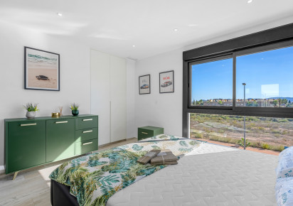 Resale · Villa · Los Alcazares · Serena Golf