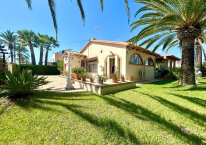 Resale · Villa · Orihuela Costa · Cabo Roig