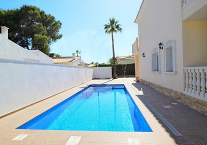 Resale · Villa · Orihuela Costa · Cabo Roig