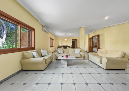 Resale · Villa · Orihuela Costa · Campoamor