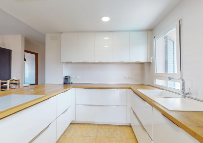 Resale · Villa · Orihuela Costa · La Zenia