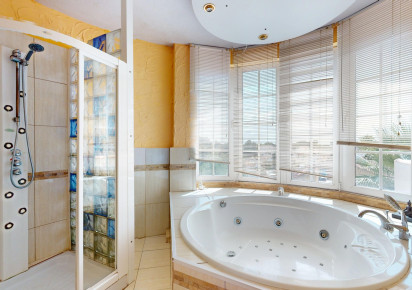 Resale · Villa · Orihuela Costa · La Zenia