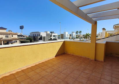 Resale · Villa · Orihuela Costa · La Zenia