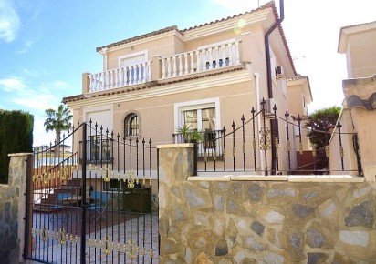 Resale · Villa · Orihuela Costa · Los Altos