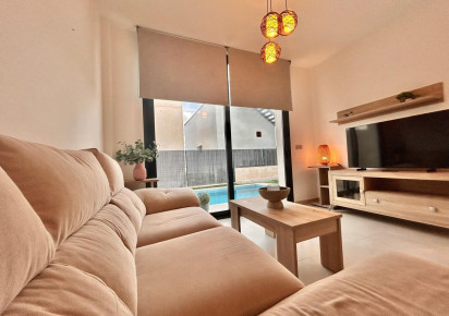 Resale · Villa · Orihuela Costa · Pau 26