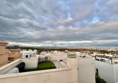 Resale · Villa · Orihuela Costa · Pau 26