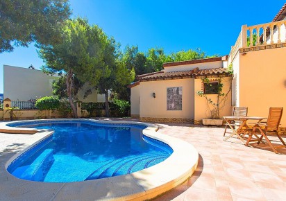 Resale · Villa · Orihuela Costa · Punta Prima