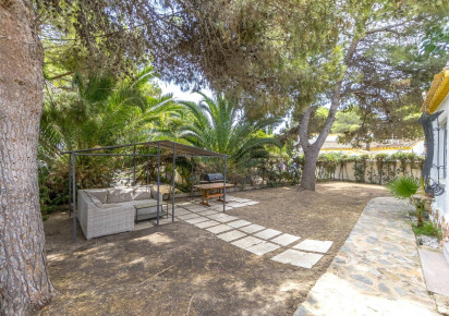 Resale · Villa · Orihuela Costa · Punta Prima