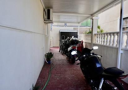 Resale · Villa · Orihuela Costa · Villamartin area