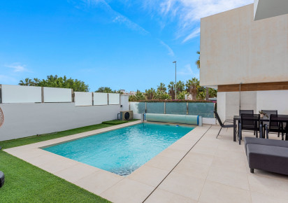 Resale · Villa · Orihuela Costa · Villamartín
