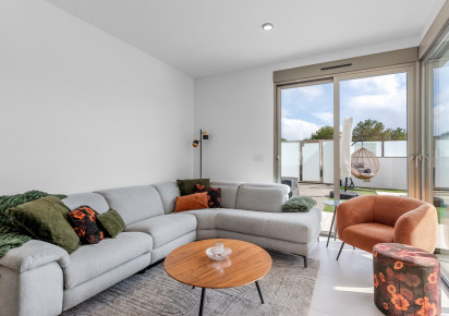 Resale · Villa · Orihuela Costa · Villamartín