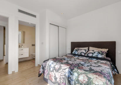 Resale · Villa · Orihuela Costa · Villamartín
