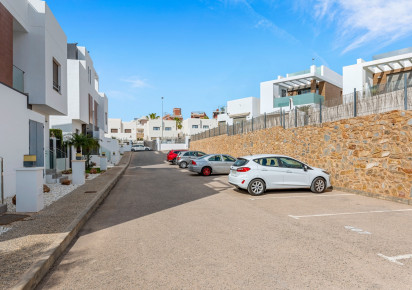 Resale · Villa · Orihuela Costa · Villamartín