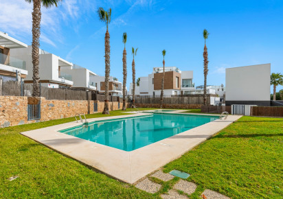 Resale · Villa · Orihuela Costa · Villamartín