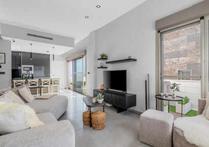 Resale · Villa · Orihuela Costa · Villamartín