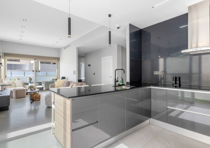 Resale · Villa · Orihuela Costa · Villamartín