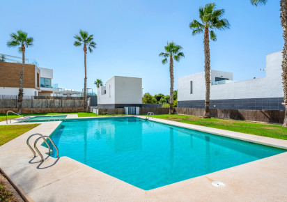Resale · Villa · Orihuela Costa · Villamartín