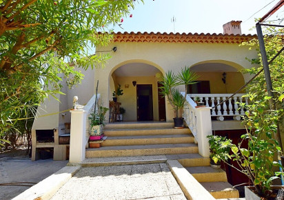 Resale · Villa · Orihuela Costa · villamartin