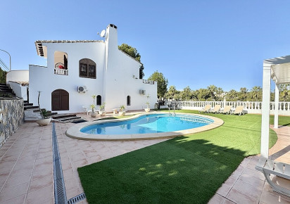 Resale · Villa · Orihuela Costa · villamartin