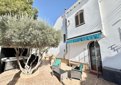 Resale · Villa · Orihuela Costa · villamartin