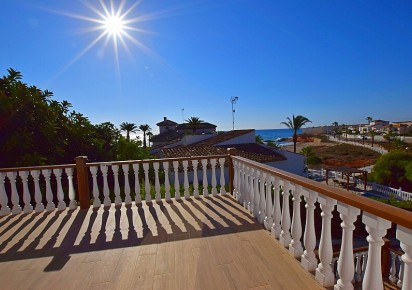 Resale · Villa · Orihuela Costa