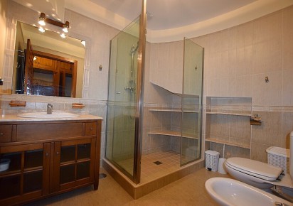 Resale · Villa · Orihuela Costa