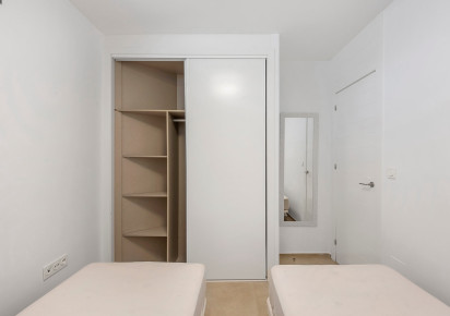 Resale · Villa · Orihuela Costa