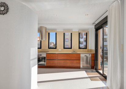 Resale · Villa · Orihuela Costa