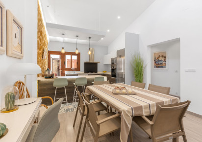 Resale · Villa · Orihuela · Orihuela Costa
