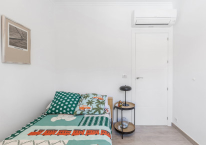 Resale · Villa · Orihuela · Orihuela Costa