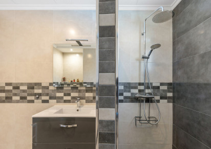 Resale · Villa · Orihuela · Orihuela Costa