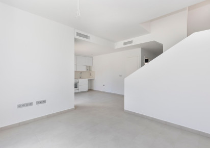 Resale · Villa · Orihuela · Orihuela Costa