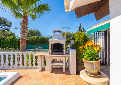 Resale · Villa · Orihuela · Orihuela Costa