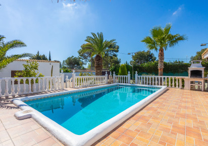 Resale · Villa · Orihuela · Orihuela Costa