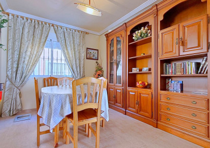 Resale · Villa · Orihuela · Orihuela Costa