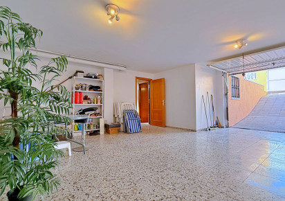 Resale · Villa · Orihuela · Orihuela Costa