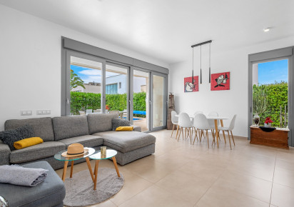 Resale · Villa · Orihuela · Vistabella Golf