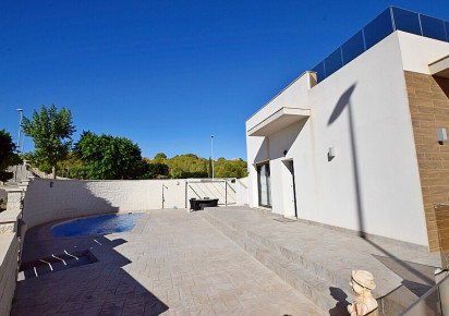 Resale · Villa · San Miguel de Salinas