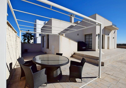 Resale · Villa · San Miguel de Salinas