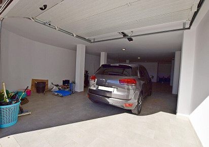 Resale · Villa · San Miguel de Salinas