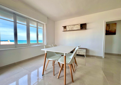 Resale · Villa / Semi detached · La Mata
