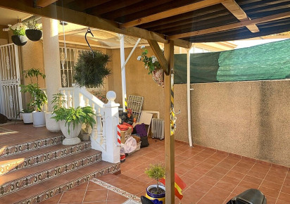 Resale · Villa · Torrevieja · El chaparral