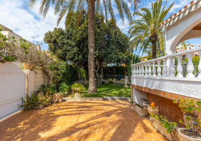Resale · Villa · Torrevieja · Rocio del Mar
